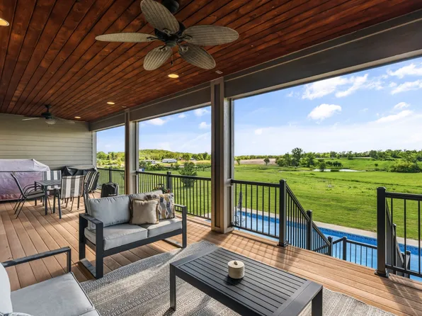1177 Woodland Ave, Cumming, IA 50061