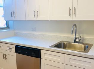 1641 W Fargo Ave #1, Chicago, IL 60626