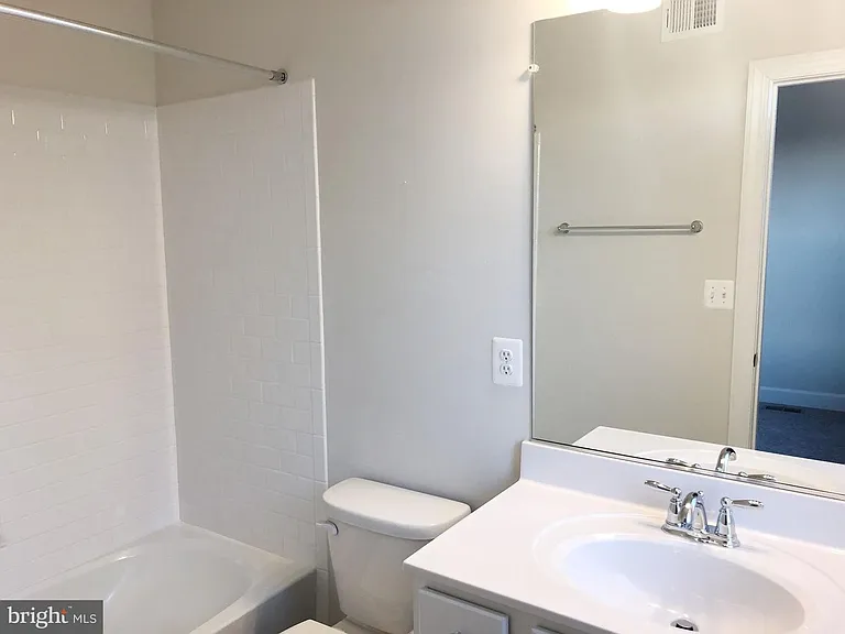 13003 Martz St — Photo 24