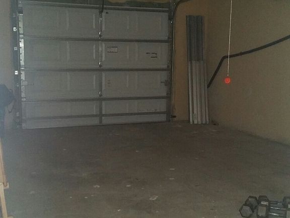 2nd image of 909 SE 13th St
