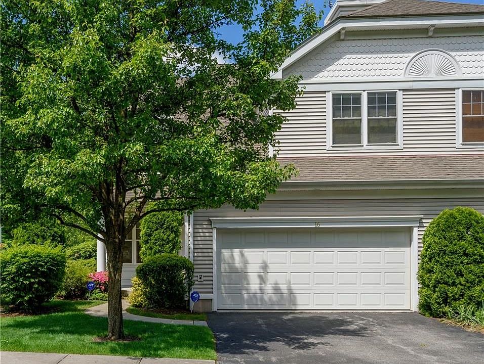 1st image of 16 Briarbrook Dr