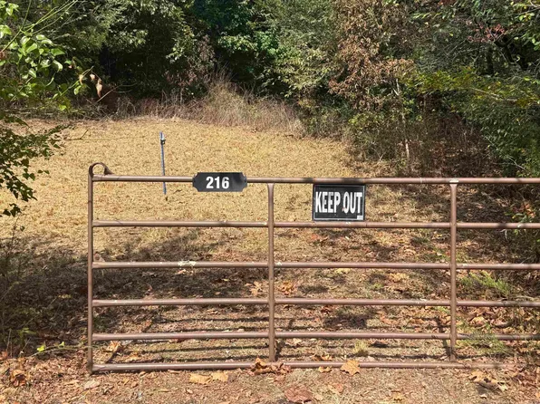 216 Polk Rd #95, Mena, AR 71953