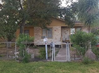 1215 Ruben Chavez Rd, Robstown, TX 78380