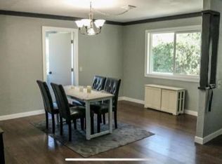 6541 Clear Springs Rd, Simi Valley, CA 93063