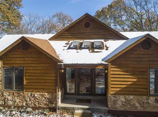 17555 Thunder Mountain Rd, Eureka, MO 63025