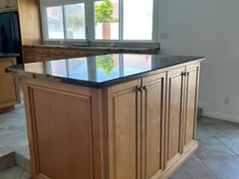 8591 Naples Dr — Photo 15