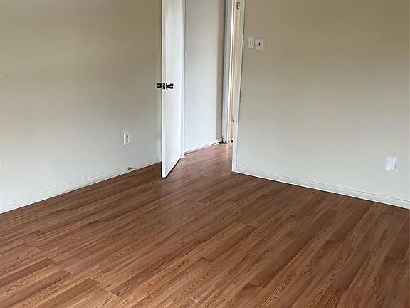 4th image of 7700 Creekbend Dr APT 138