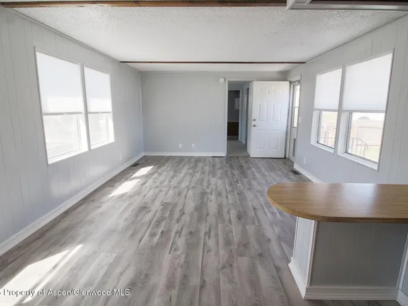 22 W Silver Bell Pl, Parachute, CO 81635