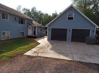 5463 Wahl Rd, Duluth, MN 55804