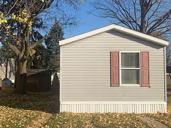 2nd image of 47 Bluebird Hill Dr #300