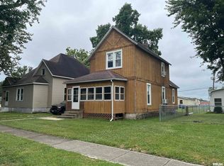404 N Beech St, Centralia, IL