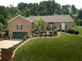 4307 Summervale Dr, Murrysville, PA 15668
