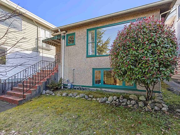 4th image of 3910 W 10th Ave