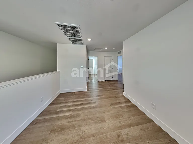 11083 Sanaco Ct — Photo 8