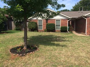 9117 Tracy Dr, Oklahoma City, OK 73132
