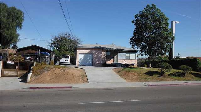 2nd image of 1727 Euclid Ave