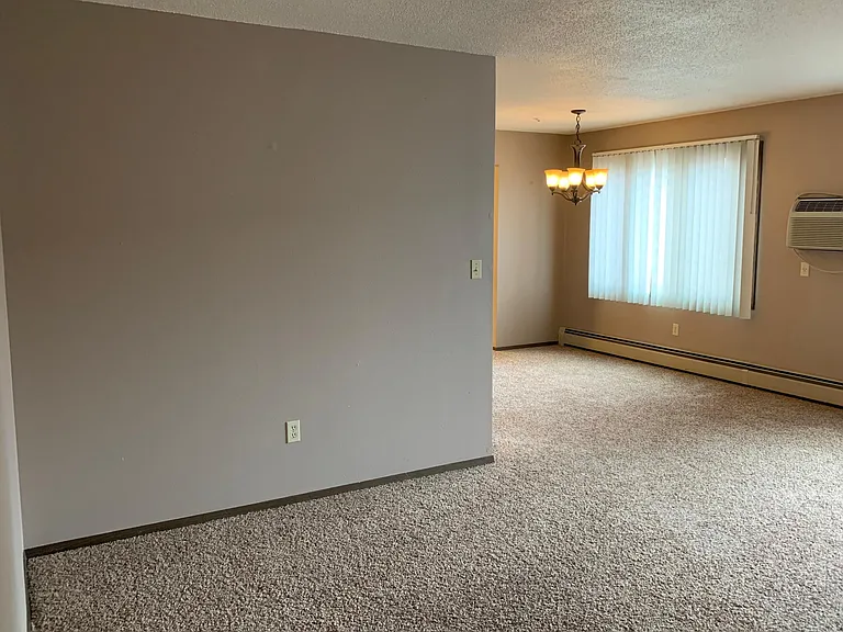 641 S Main Ave #6 — Photo 7
