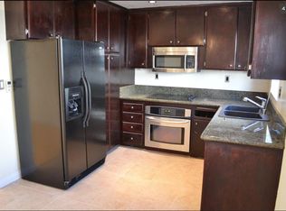 637 W 14th St, San Pedro, CA 90731