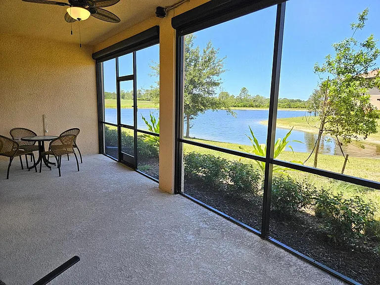 10042 Crooked Creek Dr #103 — Photo 23