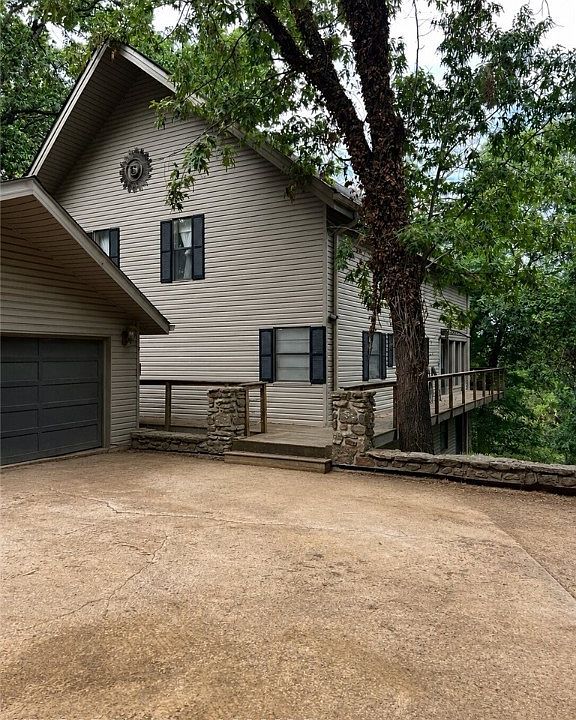 1st image of 6805 W Creek Rd