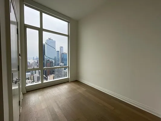 Rented by Corcoran | media 12