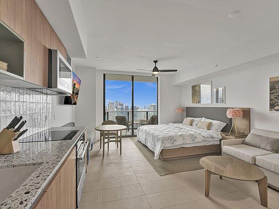 5th image of 601 NE 1st Avenue #4712