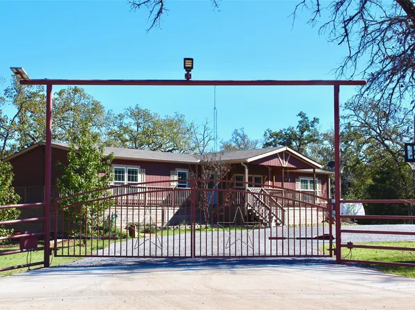 3740 County Road 146, Centerville, TX 75833