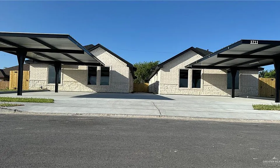 3711 Chapa Ave