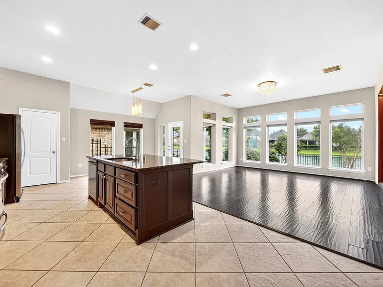 26303 Serenity Oaks Dr — Photo 7