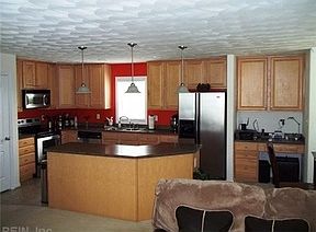 4th image of 5545 Taylors Walke Ln