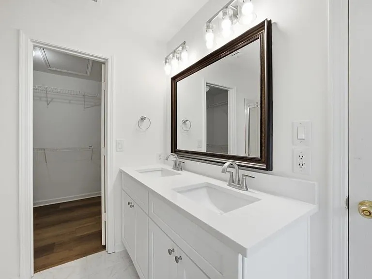 10851 Alderwood Cv — Photo 18