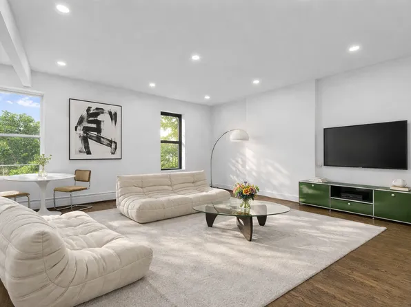 428 7th Avenue image 1 of 4