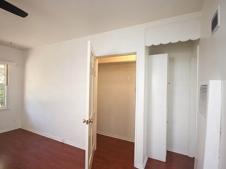 654 N Madison Ave #654 — Photo 12