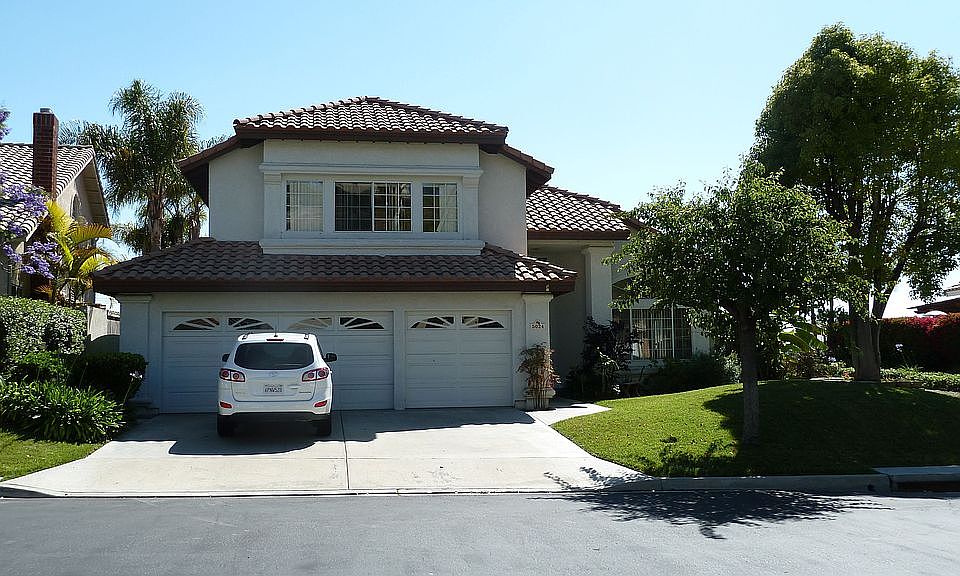 2nd image of 5024 Nighthawk Way