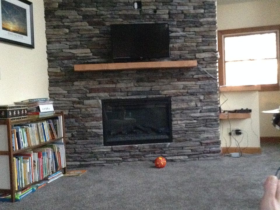 2nd image of 63 Oak Ct