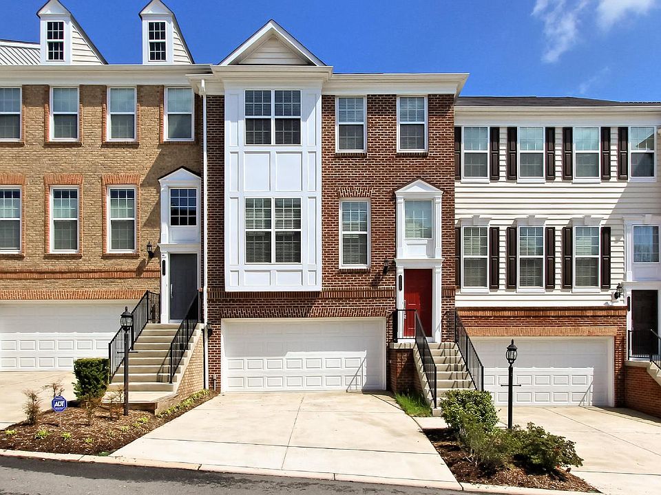 1st image of 2224 Greywing St #106A