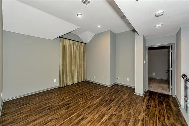 2417 Bonham Trl — Photo 27