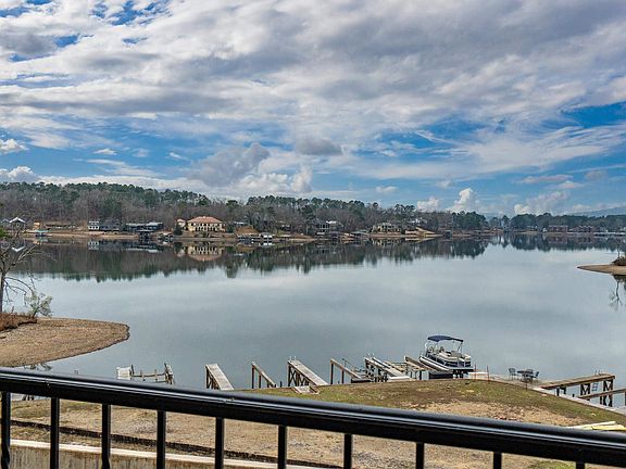3rd image of 620 Grand Point Dr Unit 23A