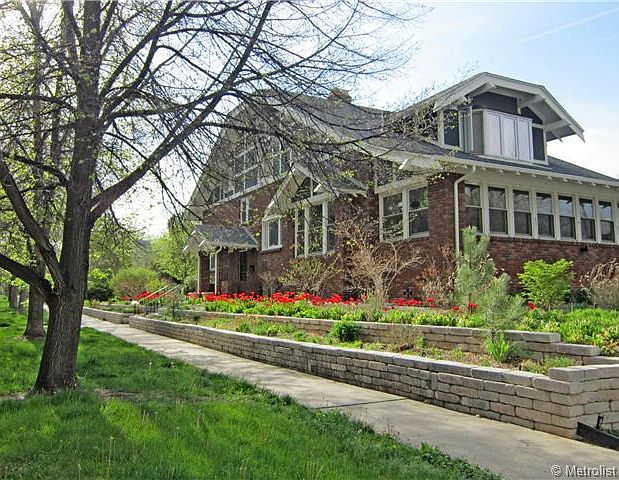 1st image of 3100 E 7th Avenue Pkwy
