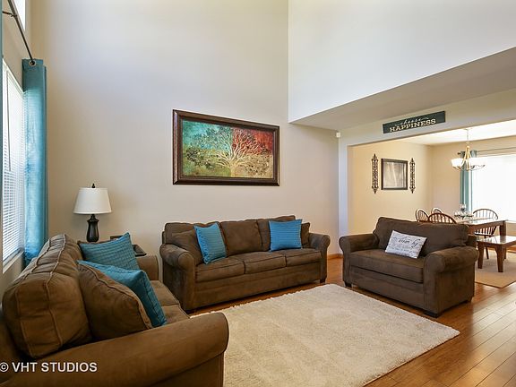 2nd image of 2630 Stanton Cir
