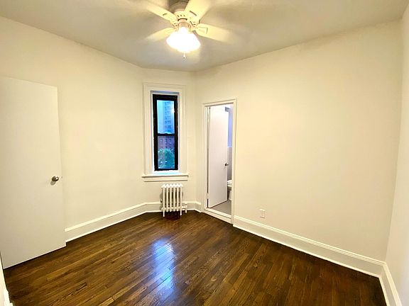 5th image of 247 E 39th St APT 4D