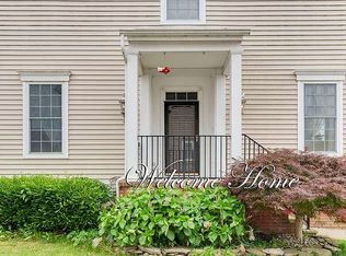 16 McCabe St, Robbinsville, NJ 08691