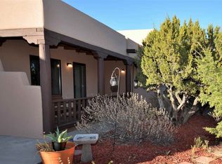 12 Gavilan Rd, Santa Fe, NM 87508