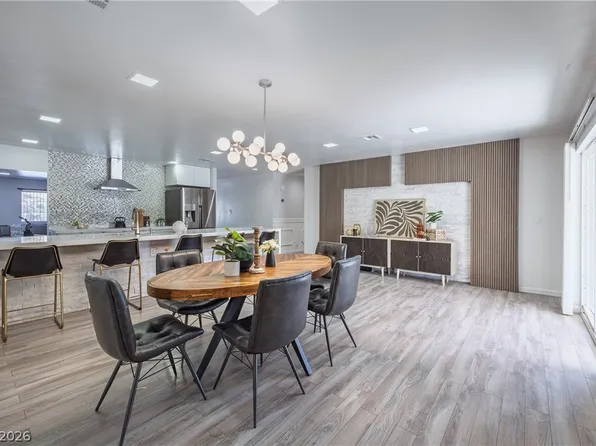 2221 Mohawk St, Las Vegas, NV 89146