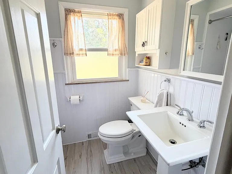 Full bath