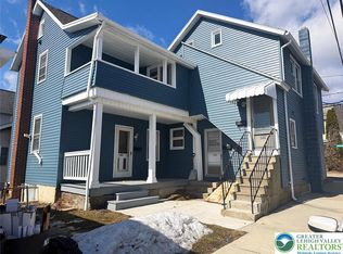 500 Pen Argyl St, Pen Argyl, PA 18072