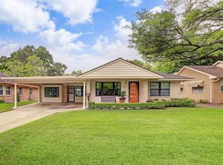 2122 Lamonte Ln, Houston, TX 77018