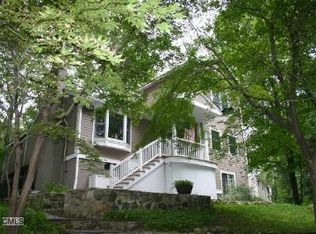 12 Rita Rd, Ridgefield, CT 06877