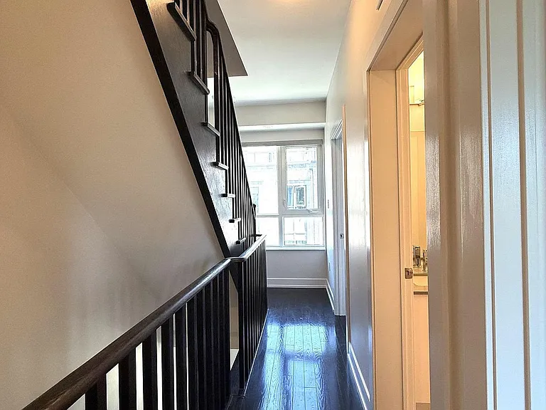 50 Holmes Ave #3 — Photo 13