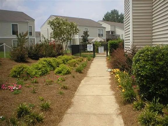 5th image of 625 31st Ave N #6618